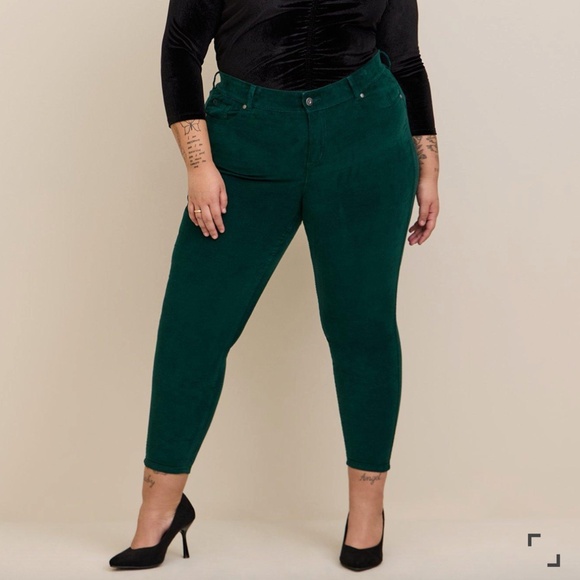Torrid Bombshell Skinny Corduroy High-Rise Jean Botanical Garden Green Size 14W - Picture 1 of 2